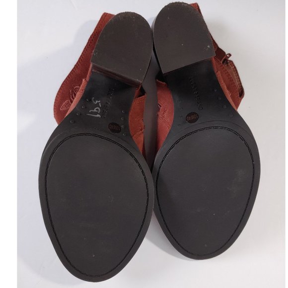 Lucky Brand red Orange Retro 70s Western Embroidered Leather Bootie - Picture 4 of 9